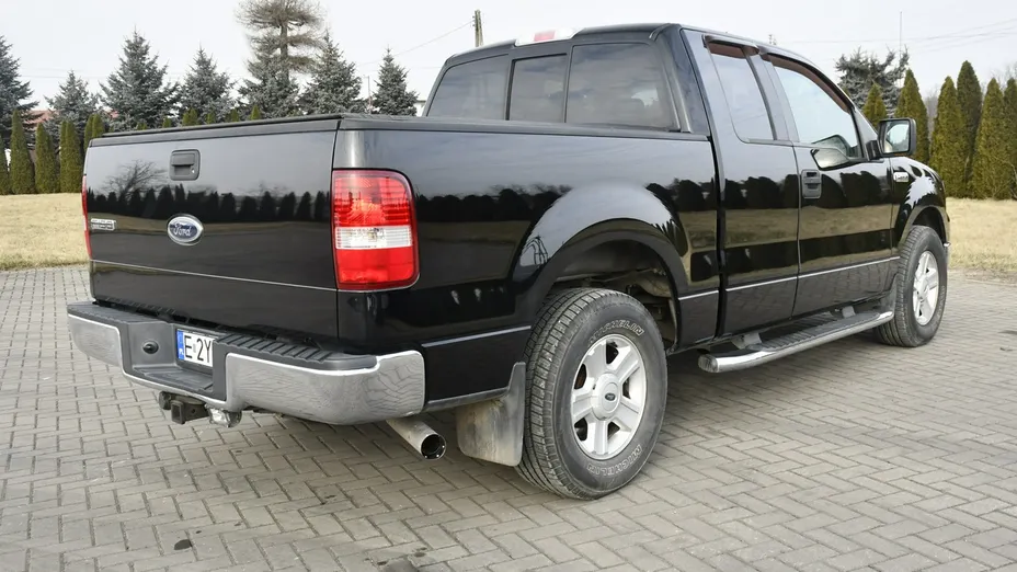FORD F 150 -