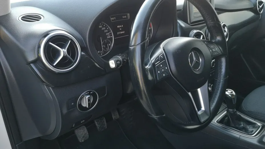 MERCEDES-BENZ B Klasa -
