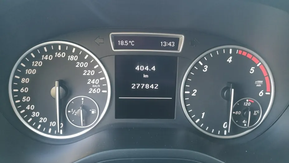 MERCEDES-BENZ B Klasa -