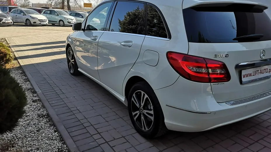MERCEDES-BENZ B Klasa -