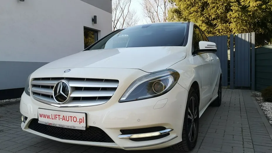 MERCEDES-BENZ B Klasa -