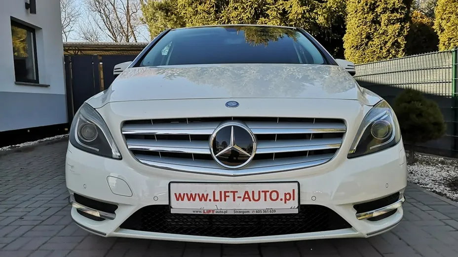 MERCEDES-BENZ B Klasa -