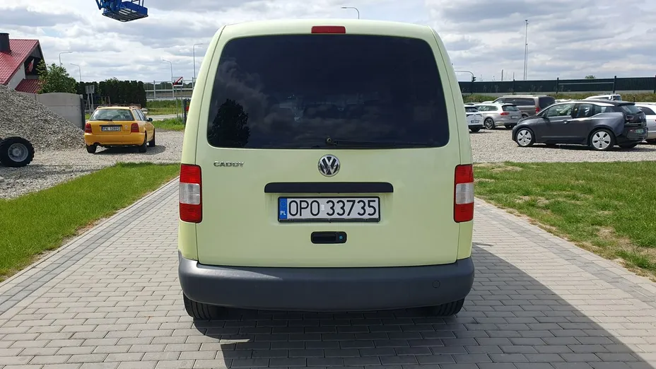 VOLKSWAGEN Caddy -