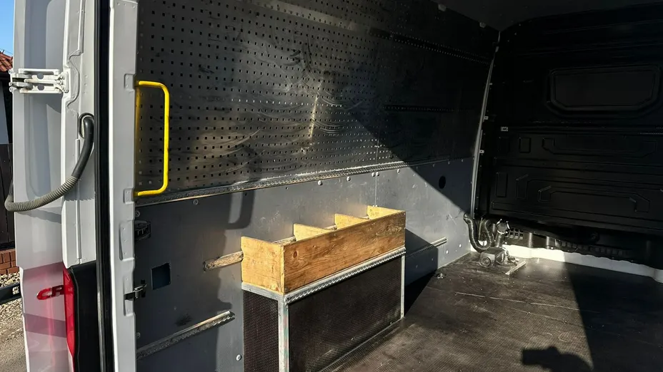 VOLKSWAGEN Crafter -