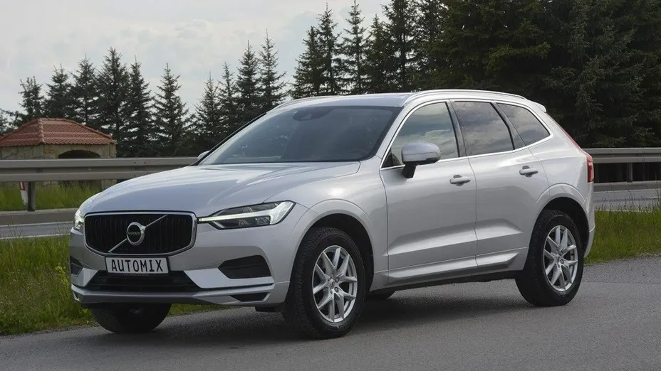 VOLVO XC60 -