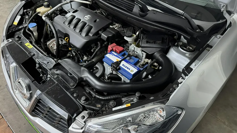 NISSAN Qashqai -