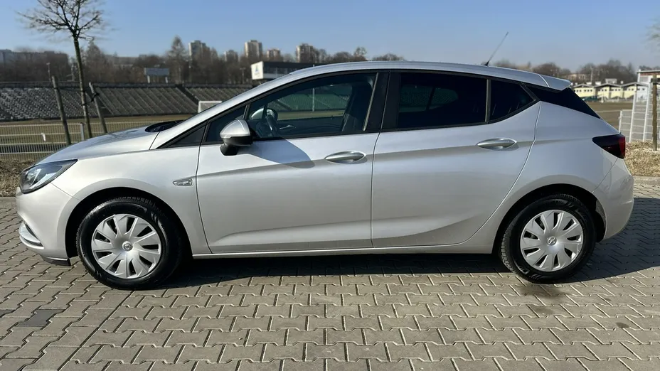 OPEL Astra -