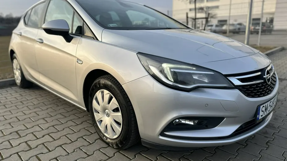 OPEL Astra -
