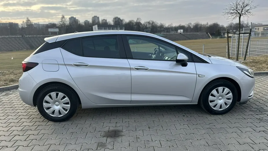 OPEL Astra -