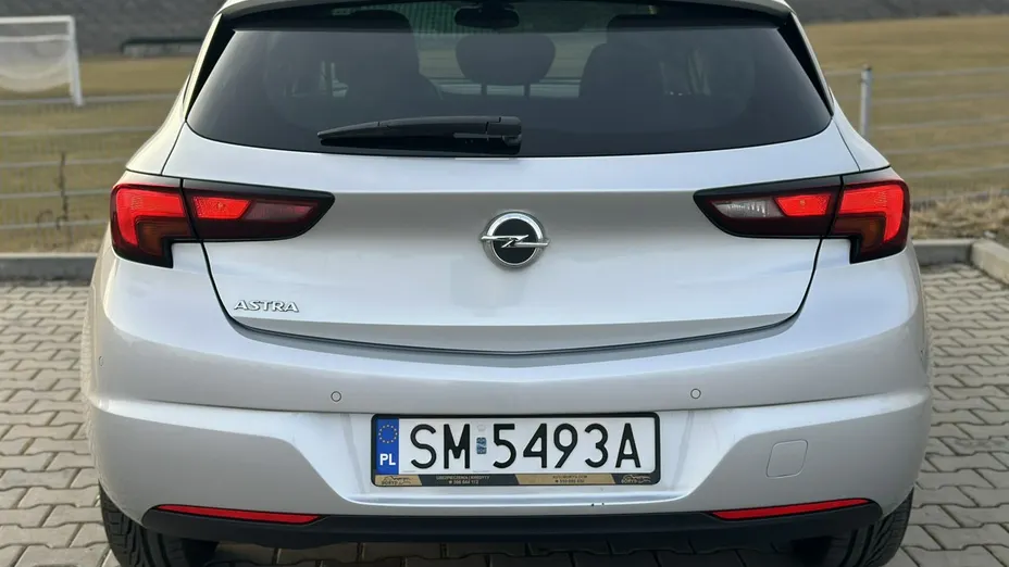 OPEL Astra -