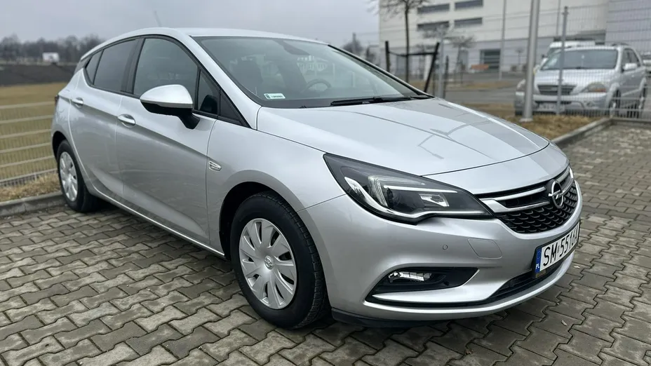 OPEL Astra -