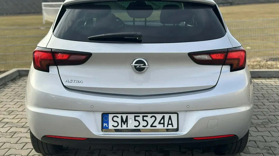 OPEL Astra -