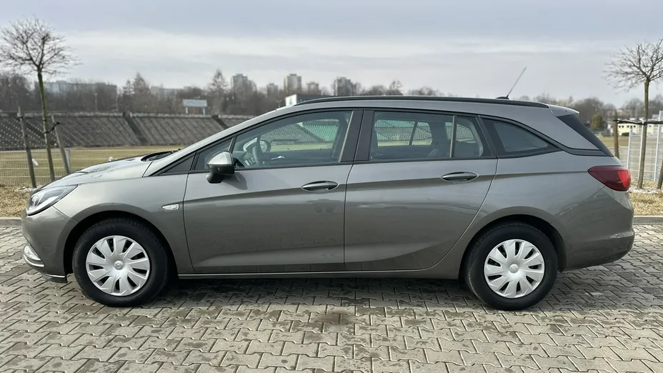 OPEL Astra -