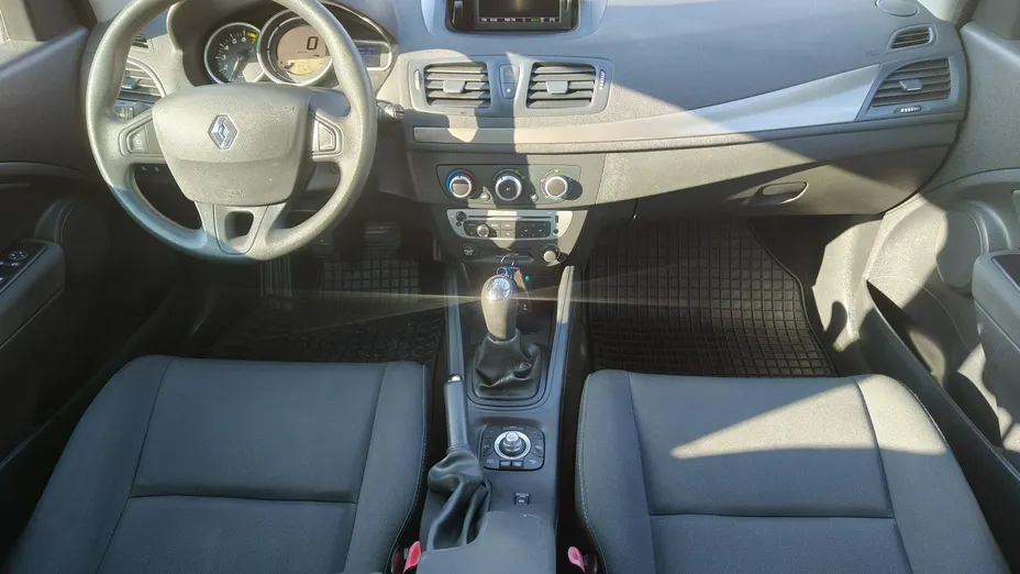 RENAULT Megane -