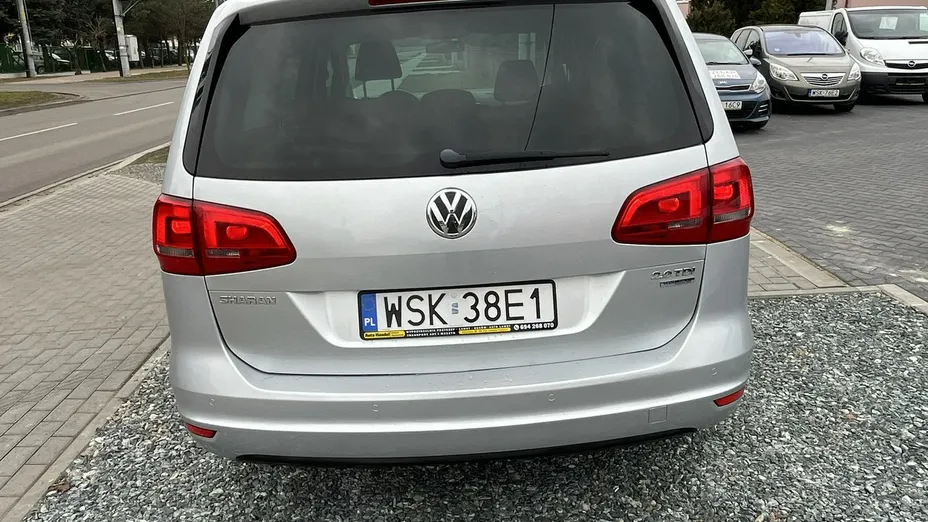 VOLKSWAGEN Sharan -