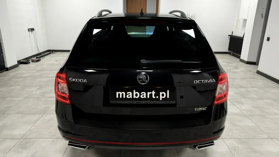 SKODA Octavia -