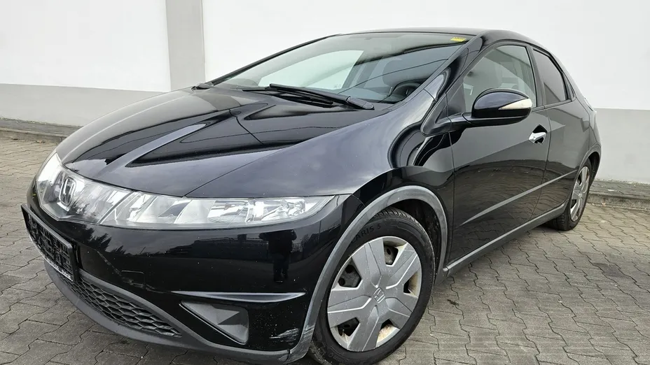 HONDA Civic -