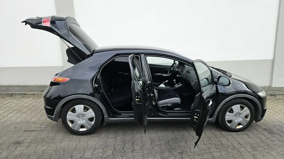 HONDA Civic -