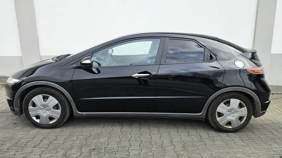 HONDA Civic -