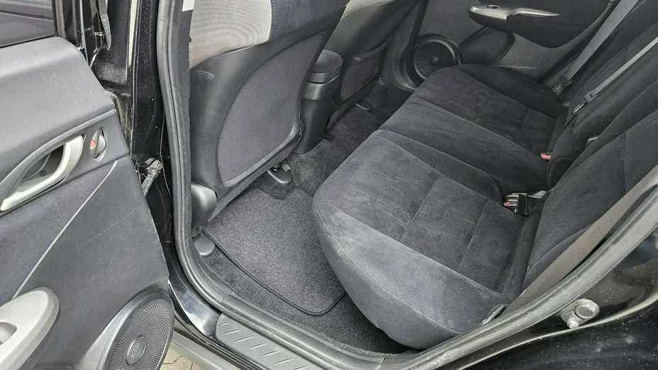 HONDA Civic -