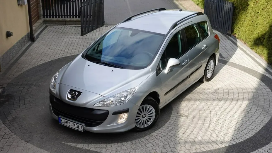 PEUGEOT 308 -