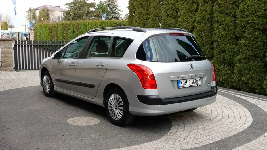 PEUGEOT 308 -