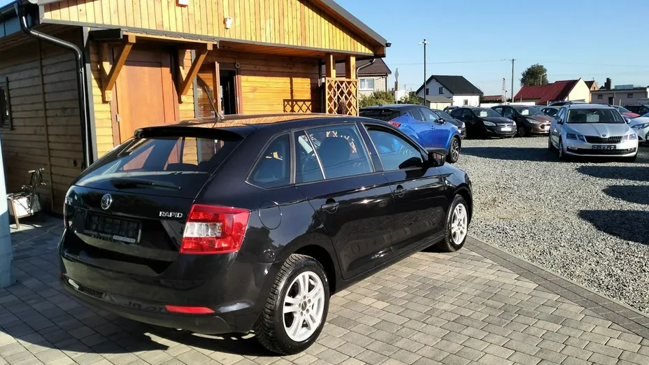 SKODA Rapid -