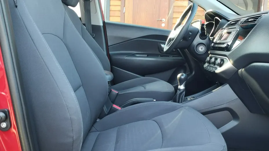 KIA Rio -