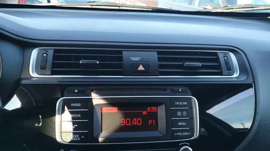 KIA Rio -