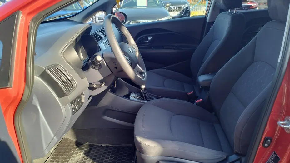 KIA Rio -