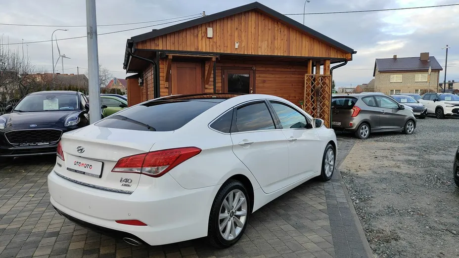HYUNDAI i40 -