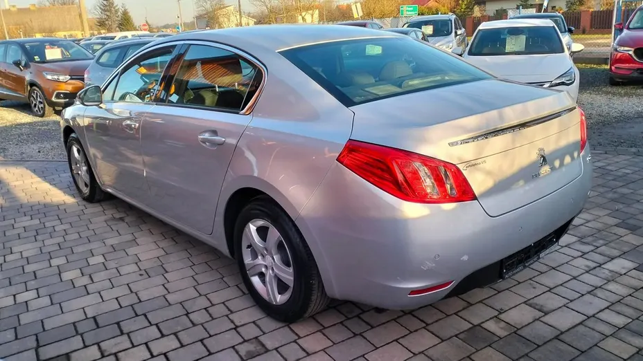 PEUGEOT 508 -