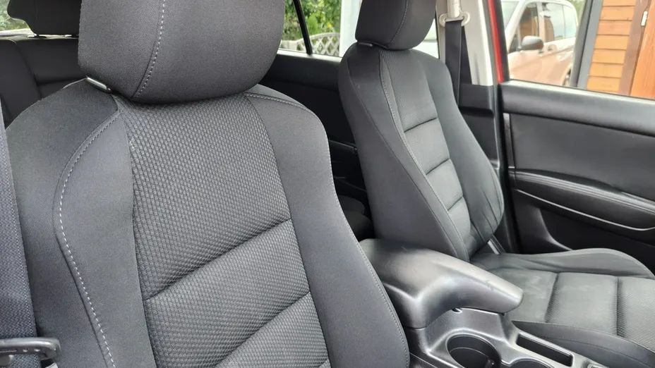 MAZDA CX-5 -