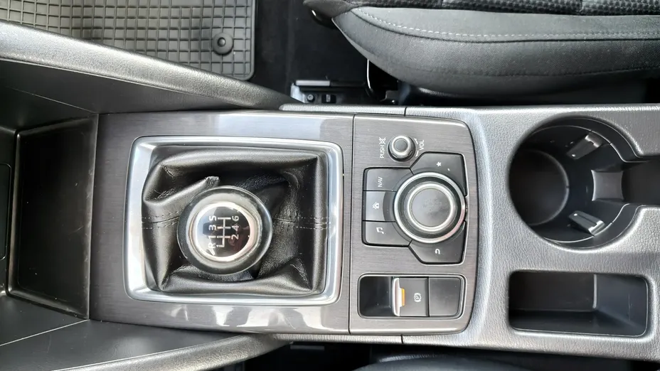 MAZDA CX-5 -