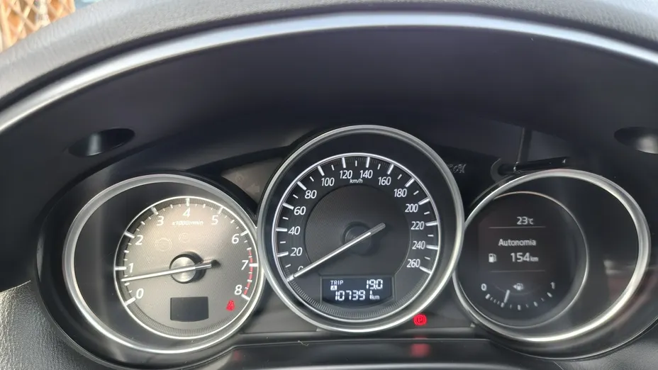 MAZDA CX-5 -