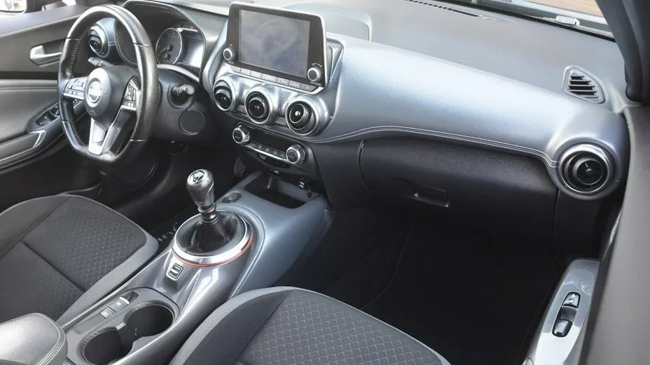 NISSAN Juke -