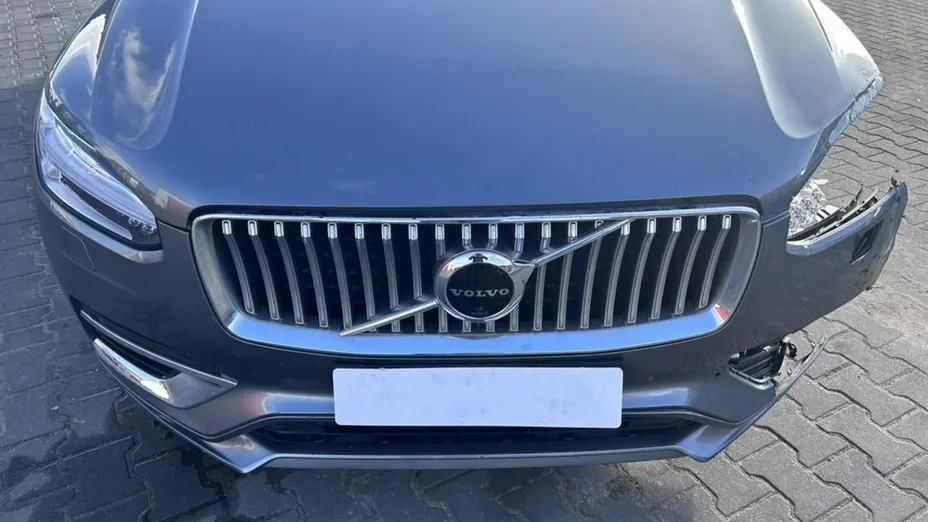 VOLVO XC90 -