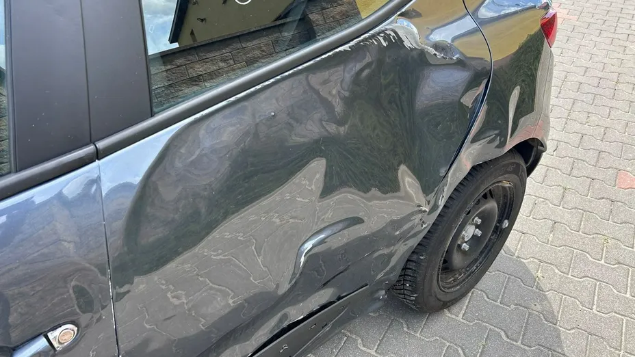 RENAULT Clio -