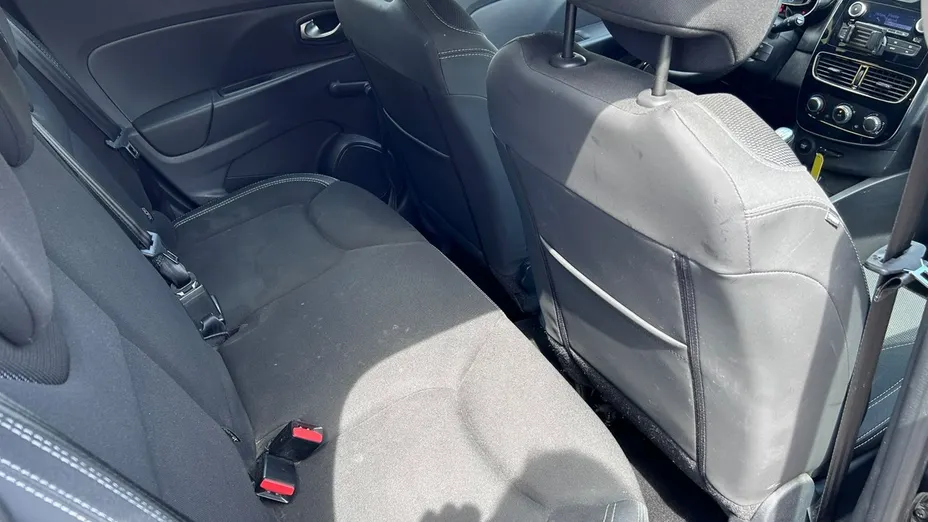 RENAULT Clio -