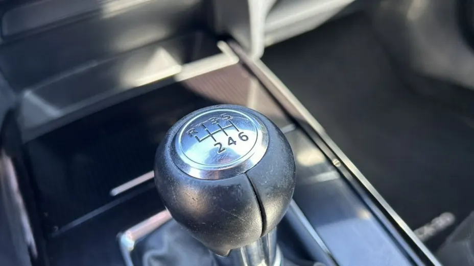 MAZDA CX-30 -