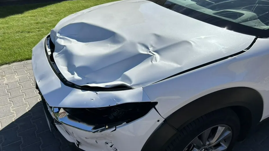 MAZDA CX-30 -