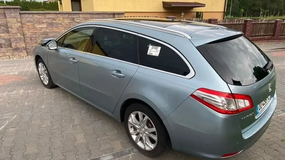 PEUGEOT 508 -
