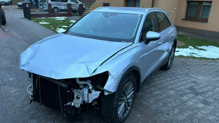 AUDI Q3 -