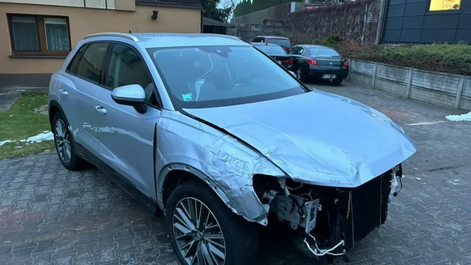 AUDI Q3 -