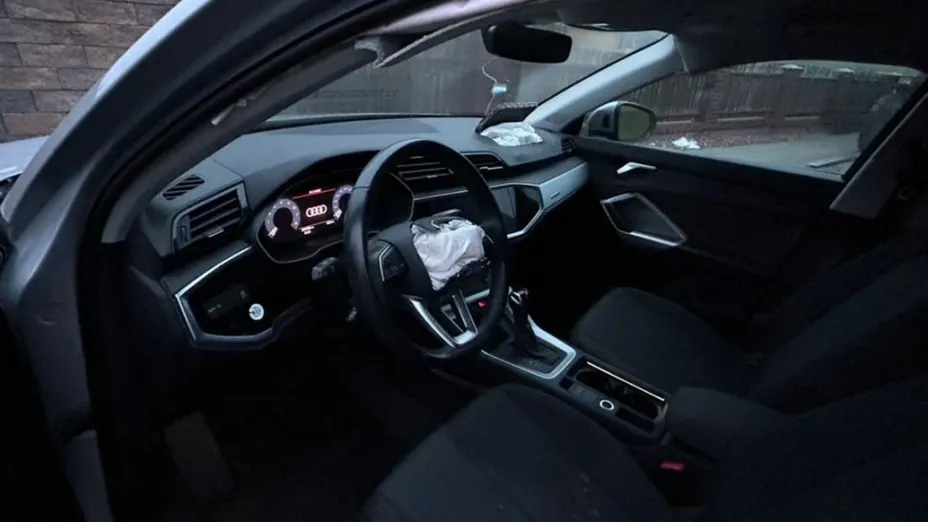 AUDI Q3 -