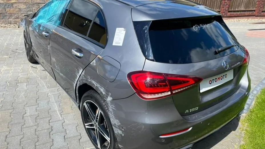 MERCEDES-BENZ A Klasa -