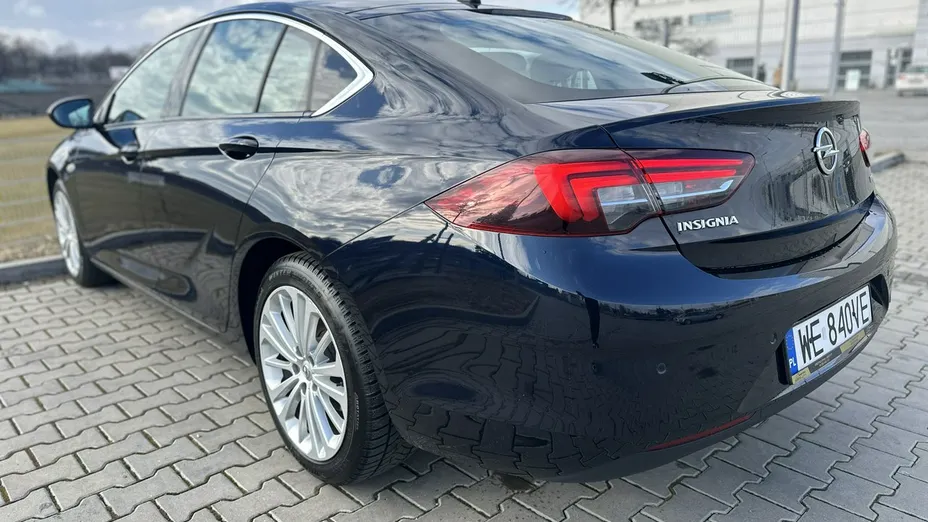 OPEL Insignia -