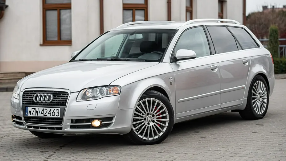 AUDI A4 -
