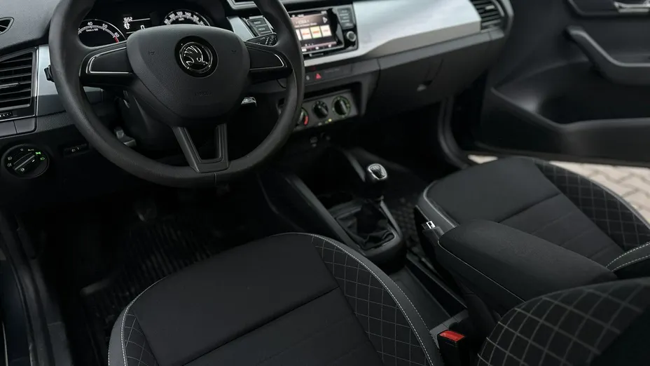 SKODA Fabia -