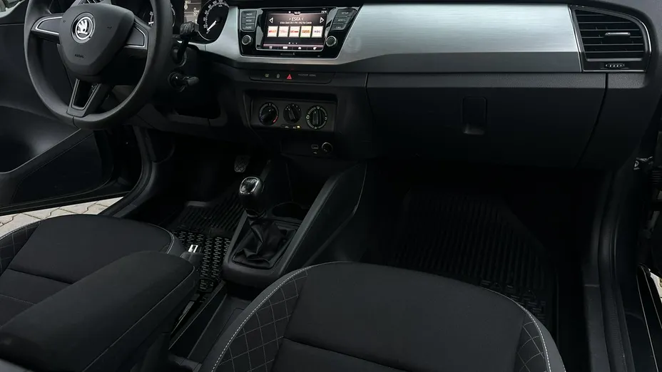 SKODA Fabia -